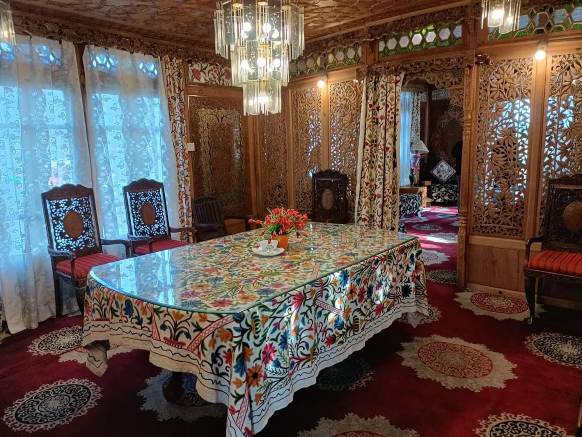 The Heritage Group Of Houseboats Srinagar  Exterior photo