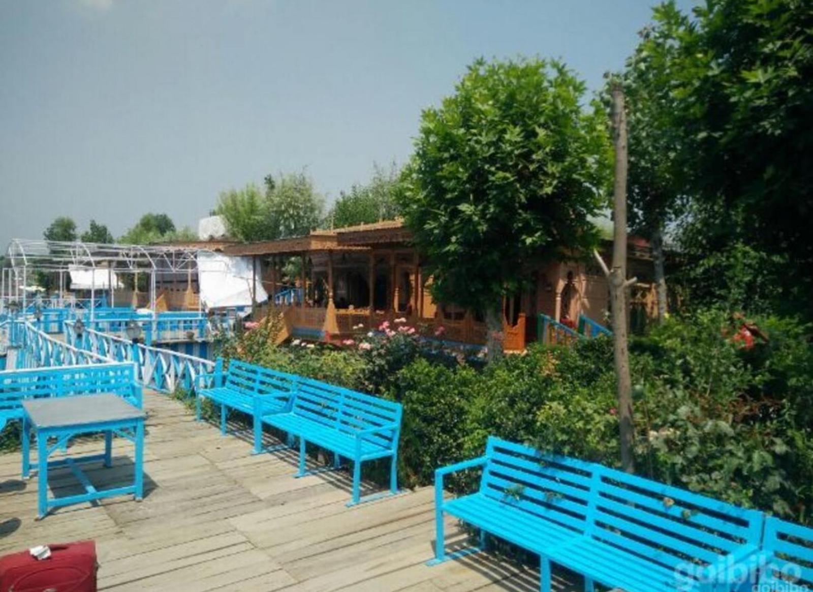 The Heritage Group Of Houseboats Srinagar  Exterior photo